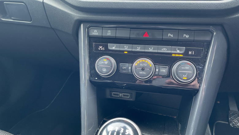 Volkswagen T-Roc 1.5 TSI EVO SEL 5dr Petrol Hatchback